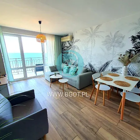 Privilege - Prestige Sea Viev 엘레니테
